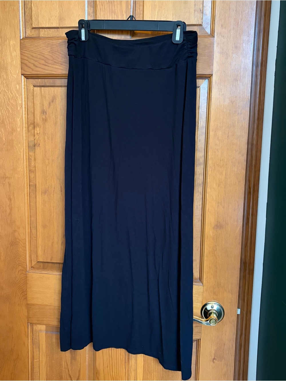 🔥 SALE! 5 for $20 🛍️ Liz Claiborne Black Maxi Skirt